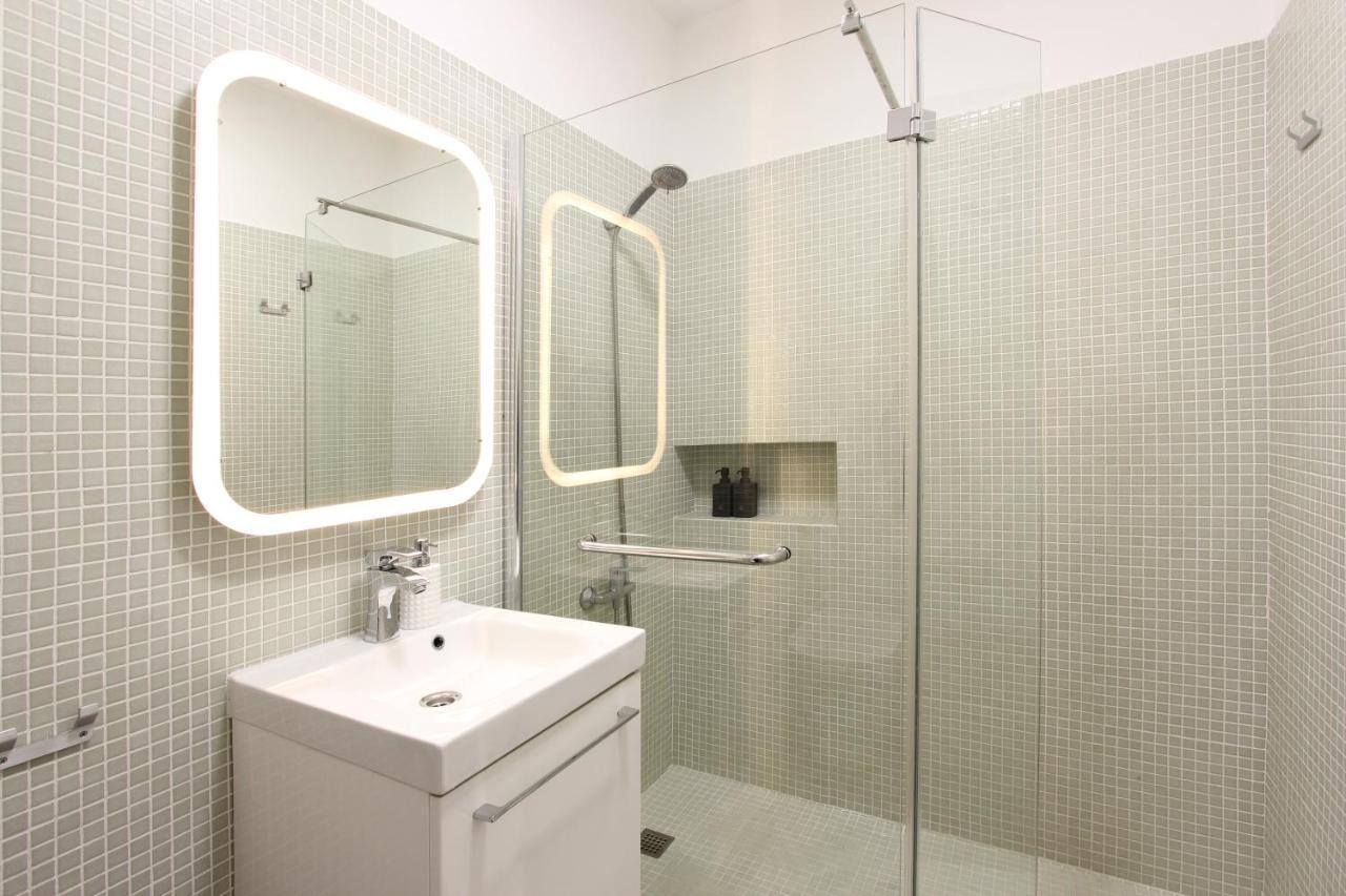 Warm Yellow Appartement Albufeira
